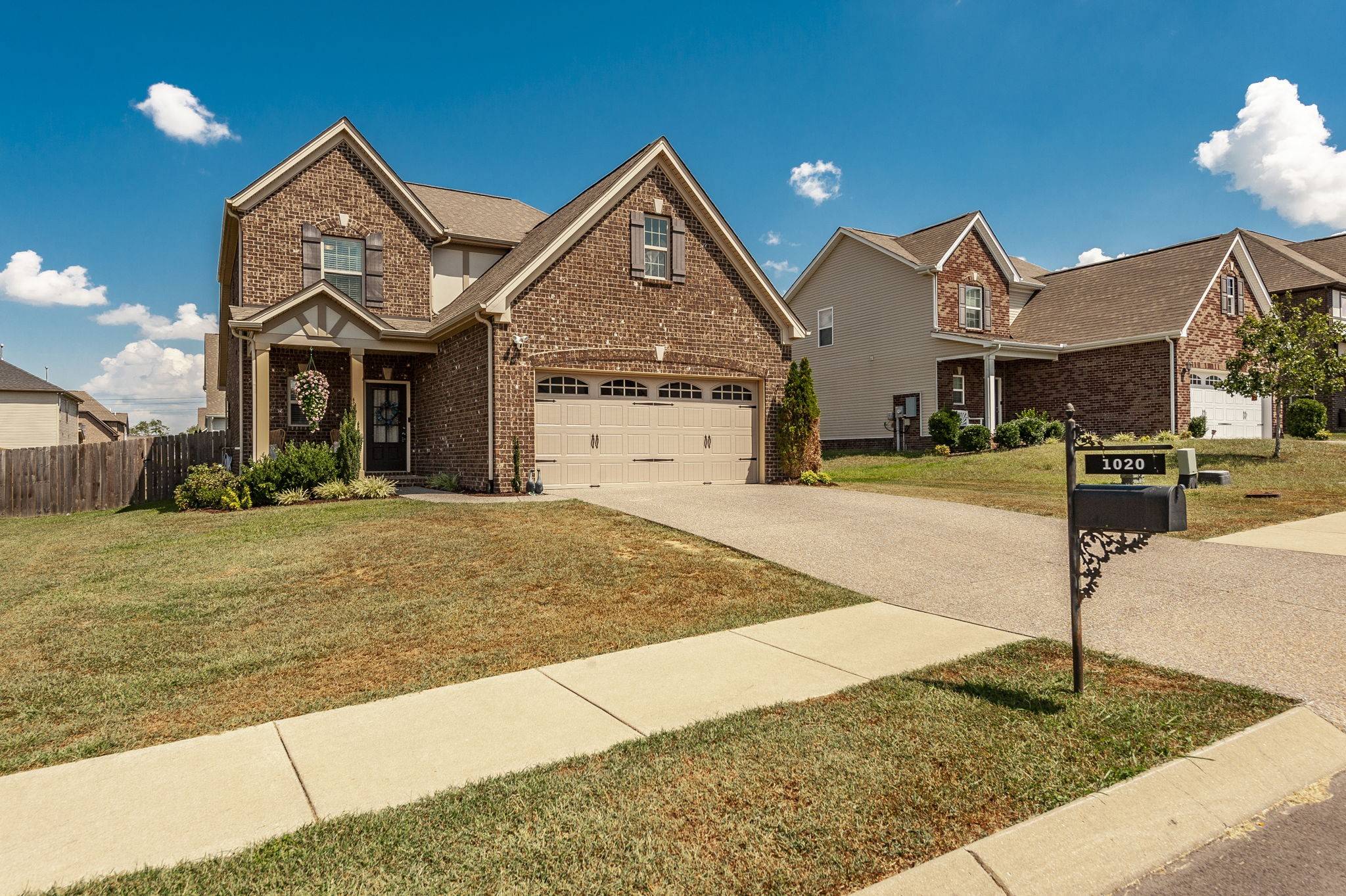 1020 Laurelwood Dr, Gallatin, TN 37066