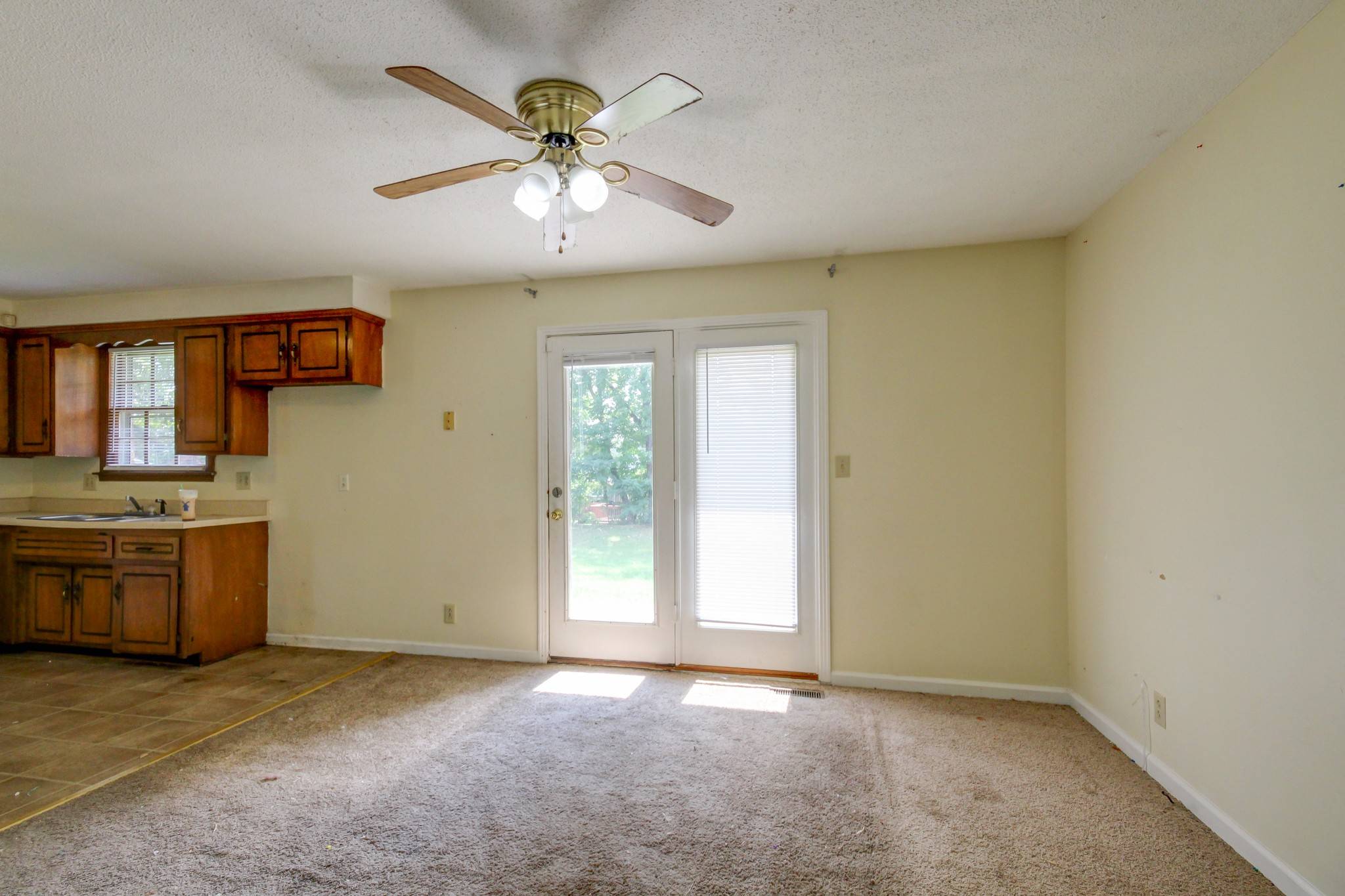 410 Bancroft Dr, Clarksville, TN 37042