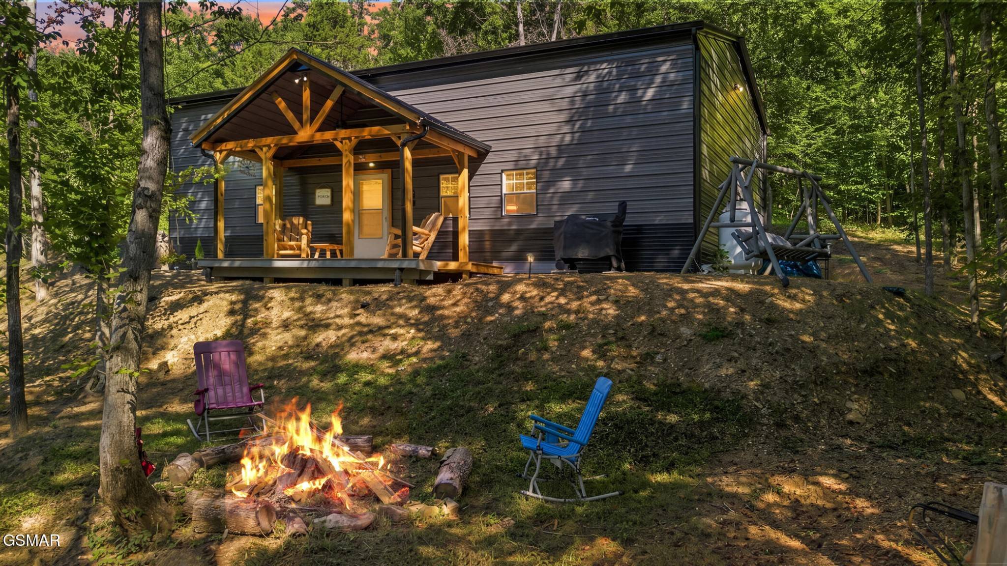 2453 Lower Rinehart Road, Dandridge, TN 37725