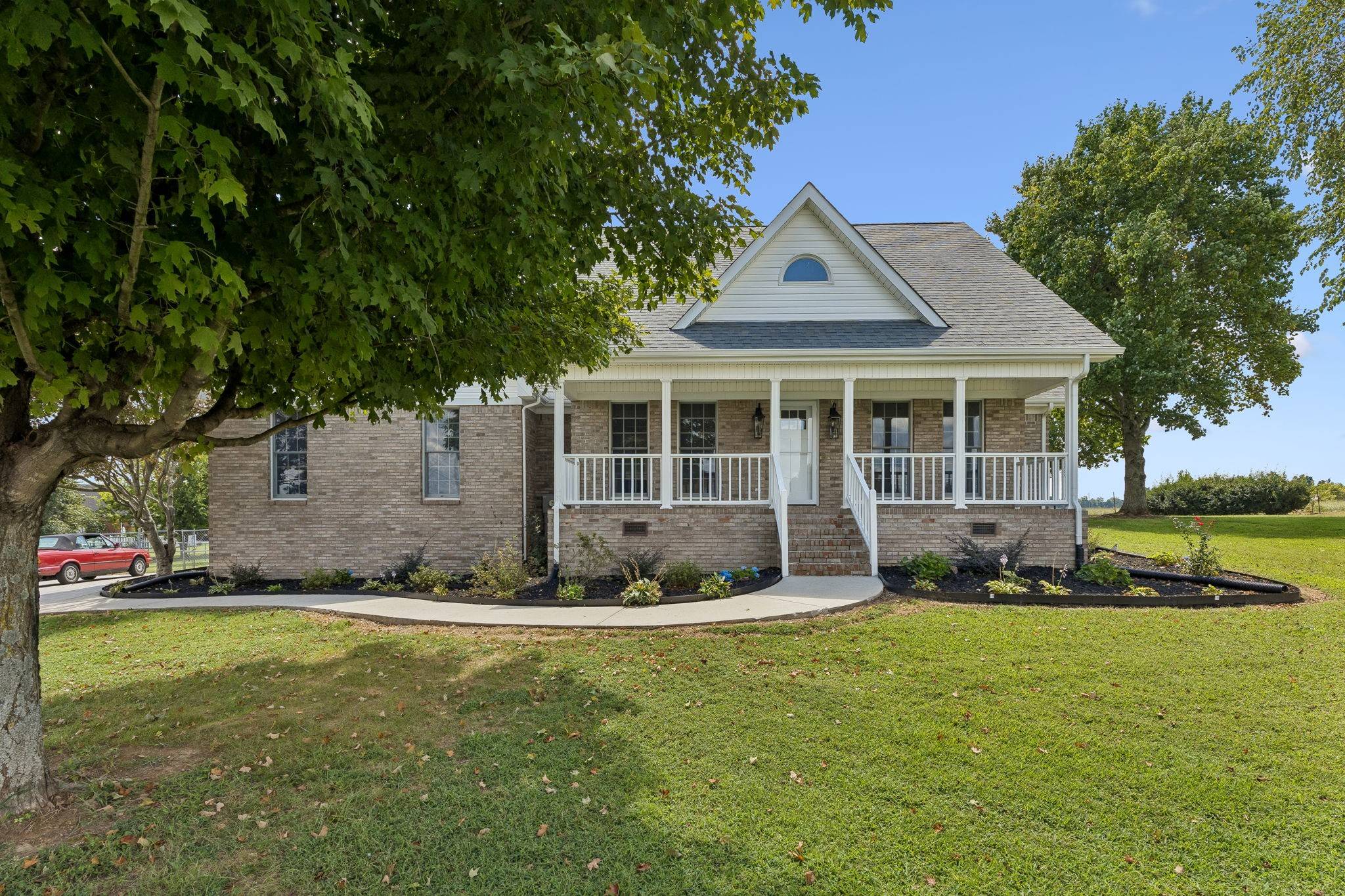 13 Elizabeth Cir, Fayetteville, TN 37334