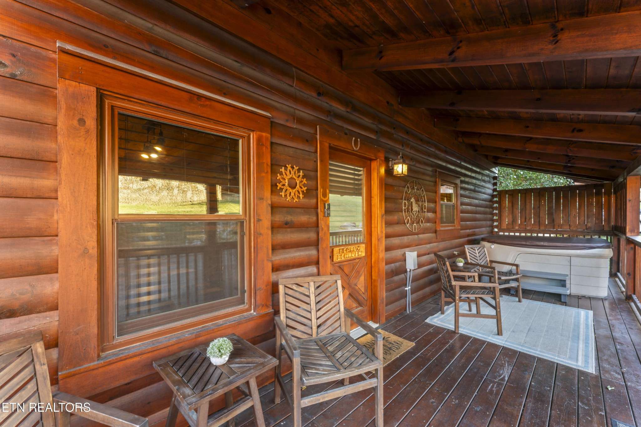 526 Blackberry Ridge Way, Pigeon Forge, TN 37863