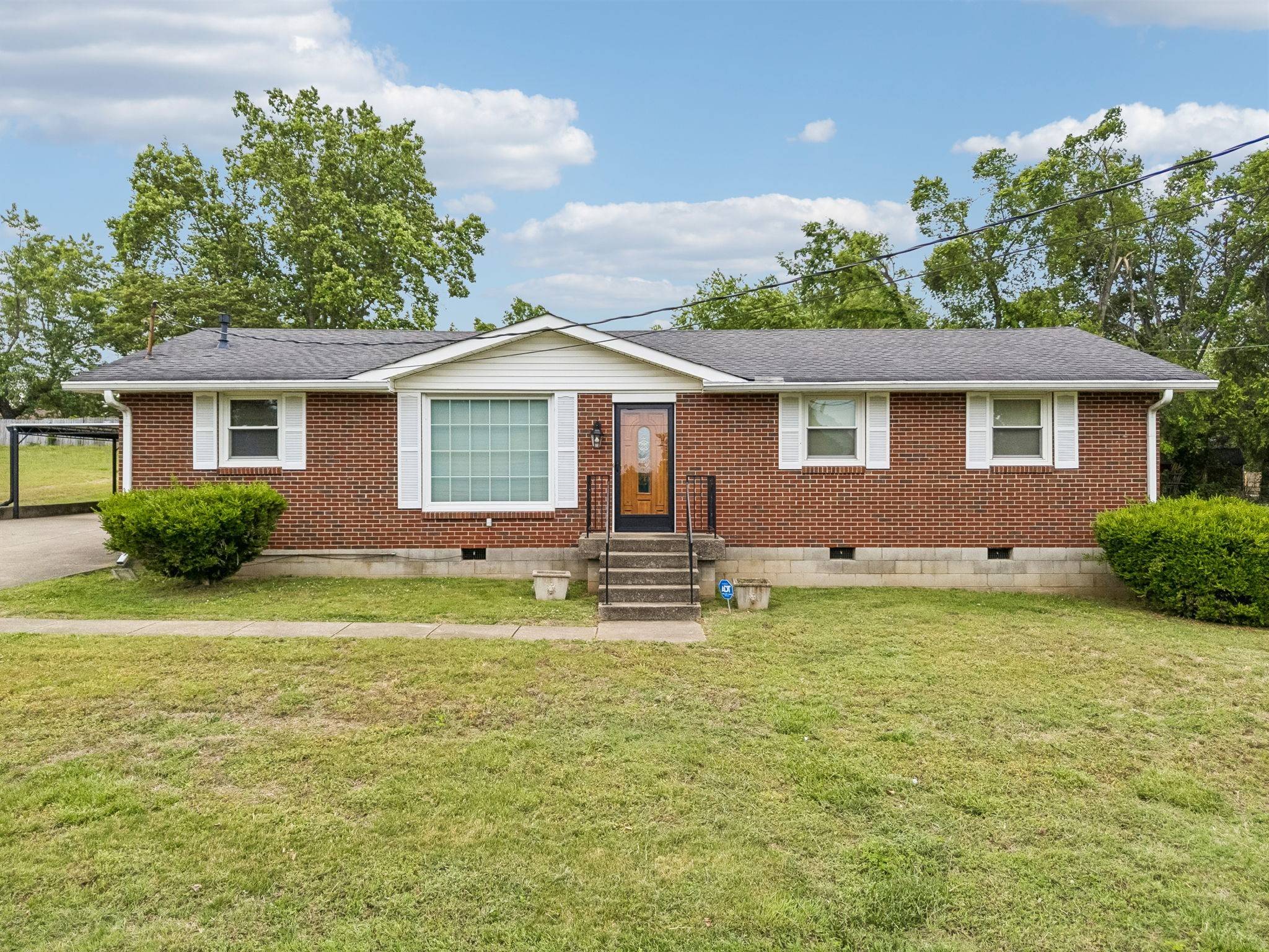 229 Grandview Dr, Old Hickory, TN 37138