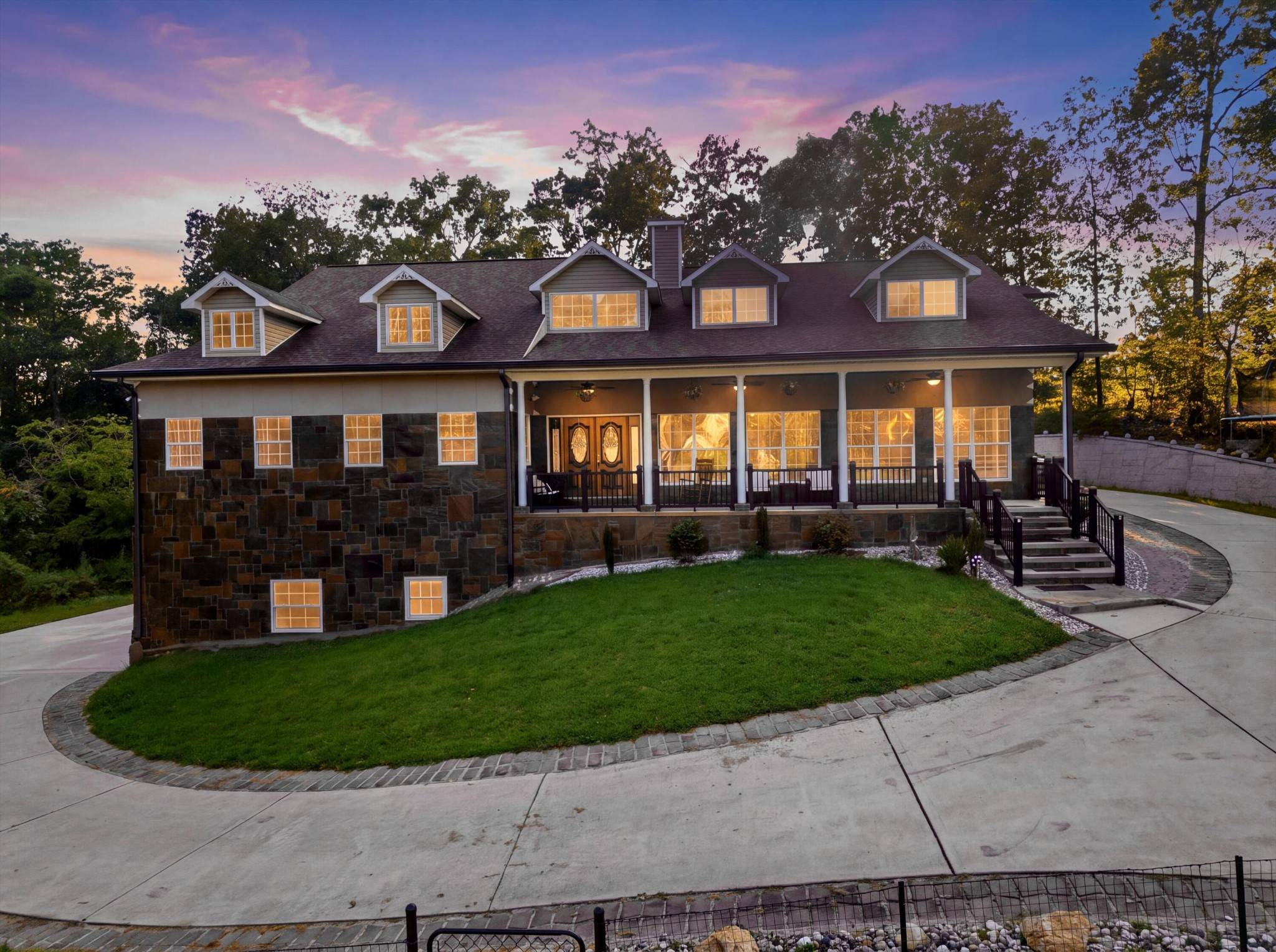 7082 Flagridge Drive, Ooltewah, TN 37363