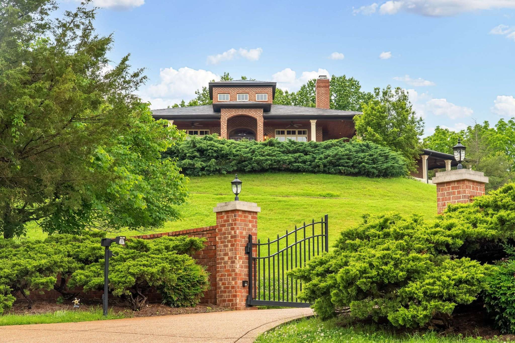 106B Timber Hills Rd, Hendersonville, TN 37075