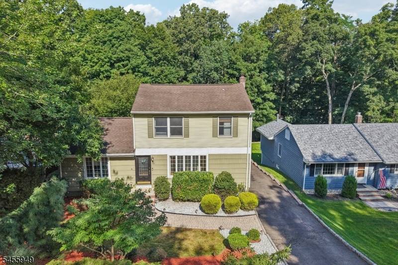 89 Minnehaha Blvd, Oakland Boro, NJ 07436