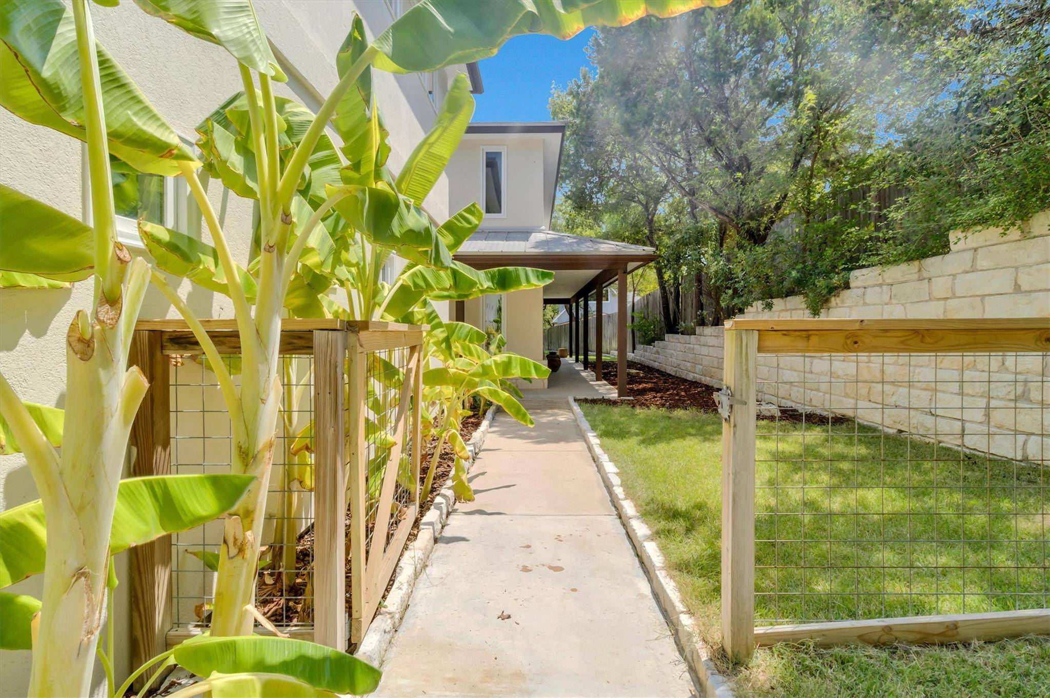 14245 FM 2769 RD, Volente, TX 78641