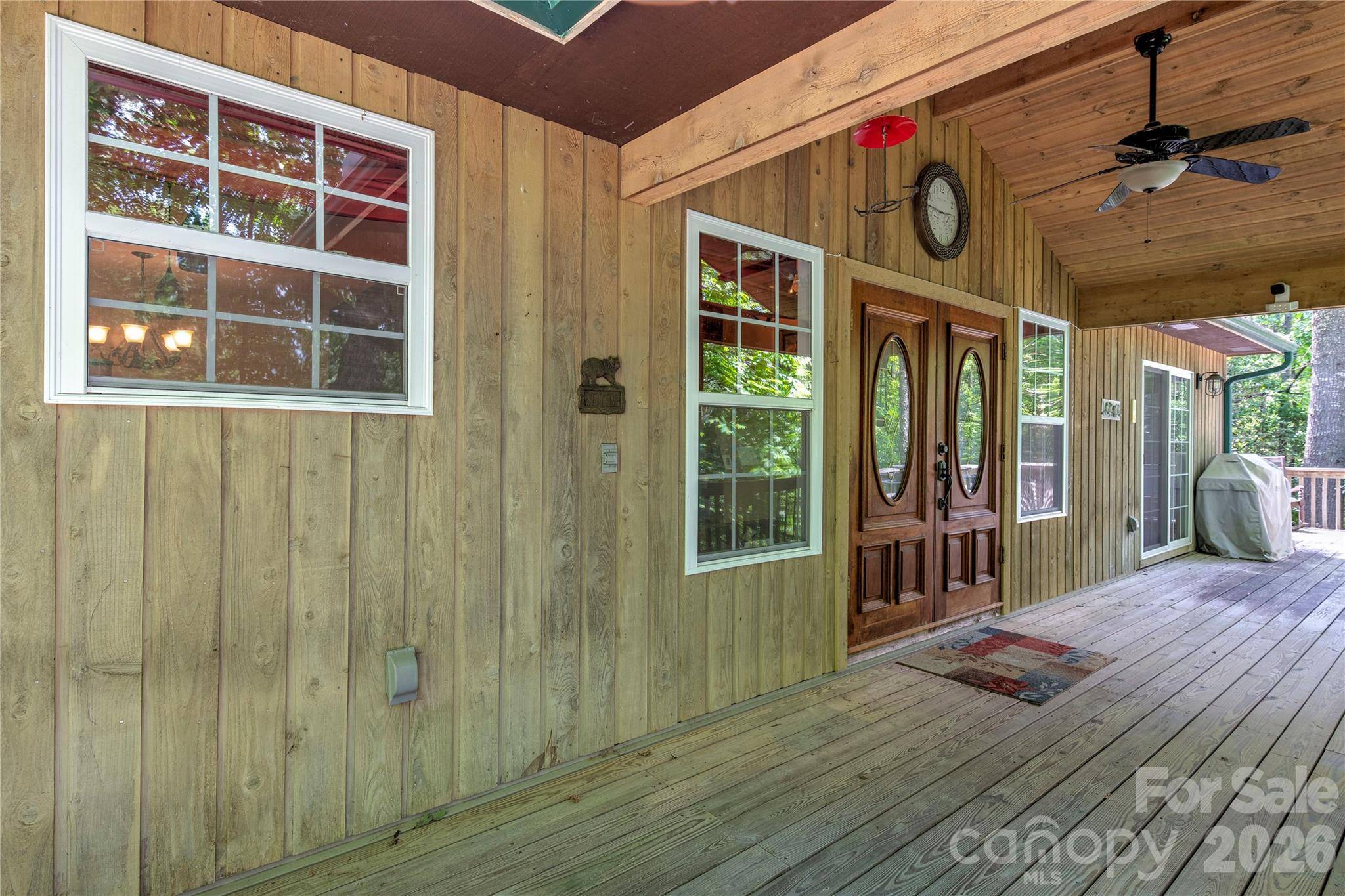 6 Majestic TRCE, Hendersonville, NC 28739
