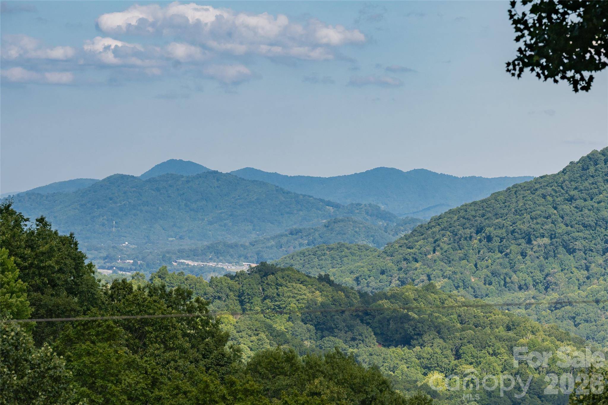80 Range DR, Maggie Valley, NC 28751