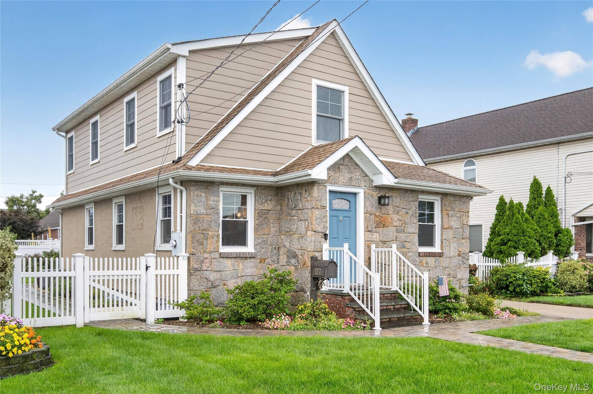 177 Jerome AVE, Mineola, NY 11501