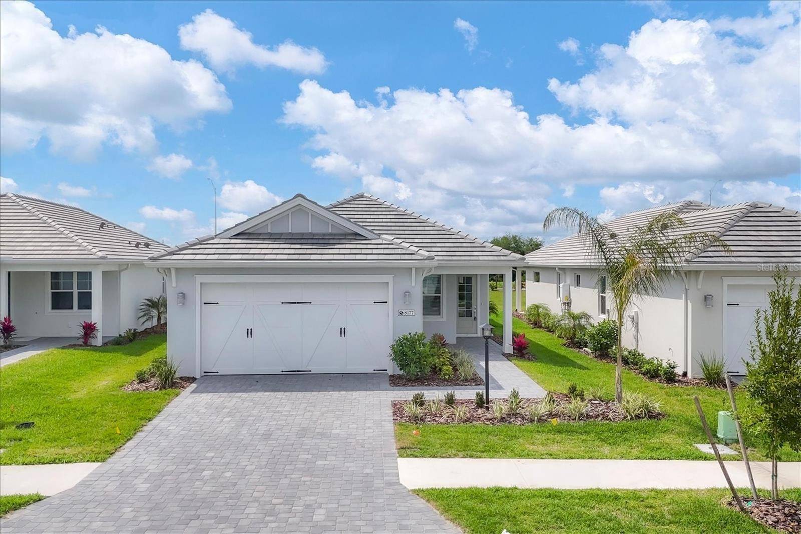 8177 STERNWAY RD, Sarasota, FL 34240