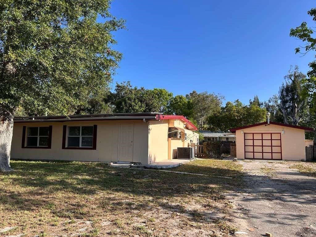 340 SANTA BARBARA ST, North Fort Myers, FL 33903