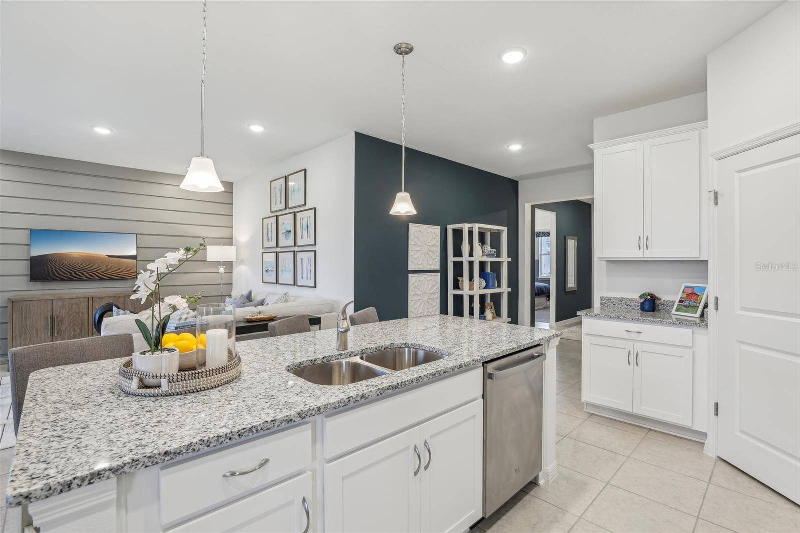 3975 TRIPLE CROWN LOOP, Sanford, FL 32773