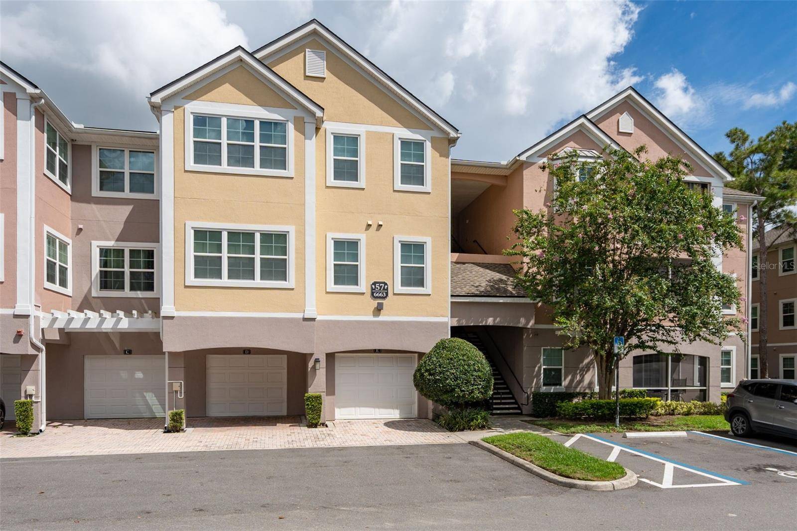 6663 QUEENS BOROUGH AVE #104, Orlando, FL 32835
