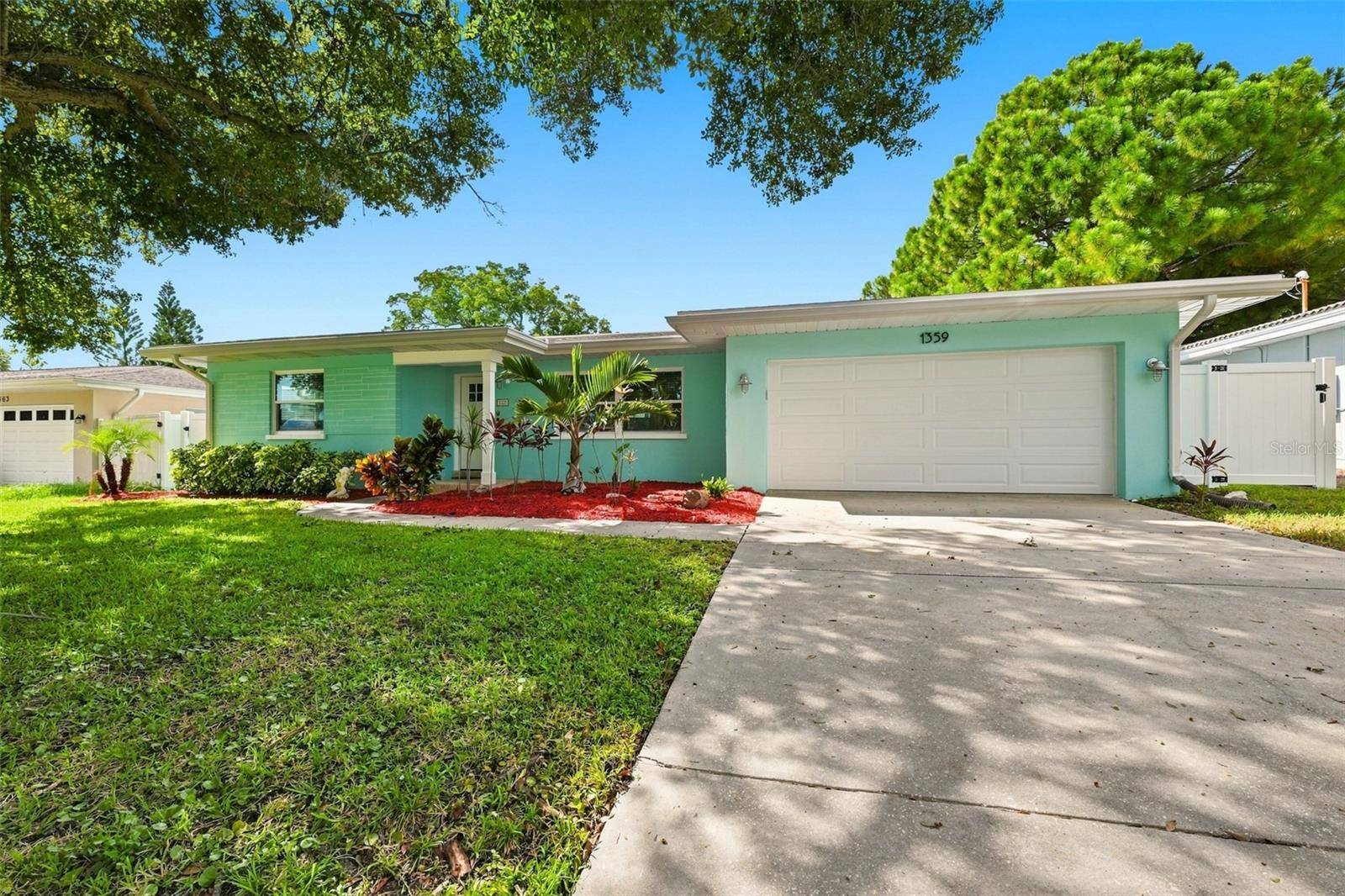 1359 HOWARD ST, Clearwater, FL 33756