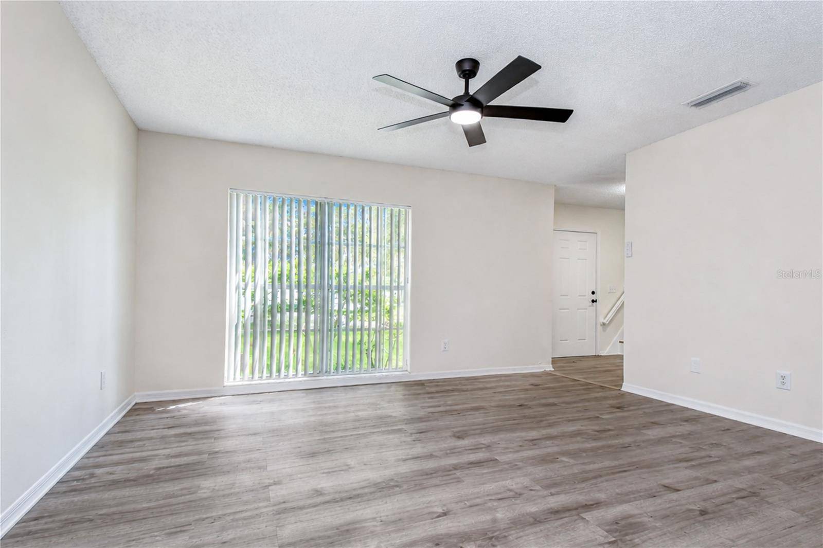 9703 FOX HOLLOW RD, Tampa, FL 33647