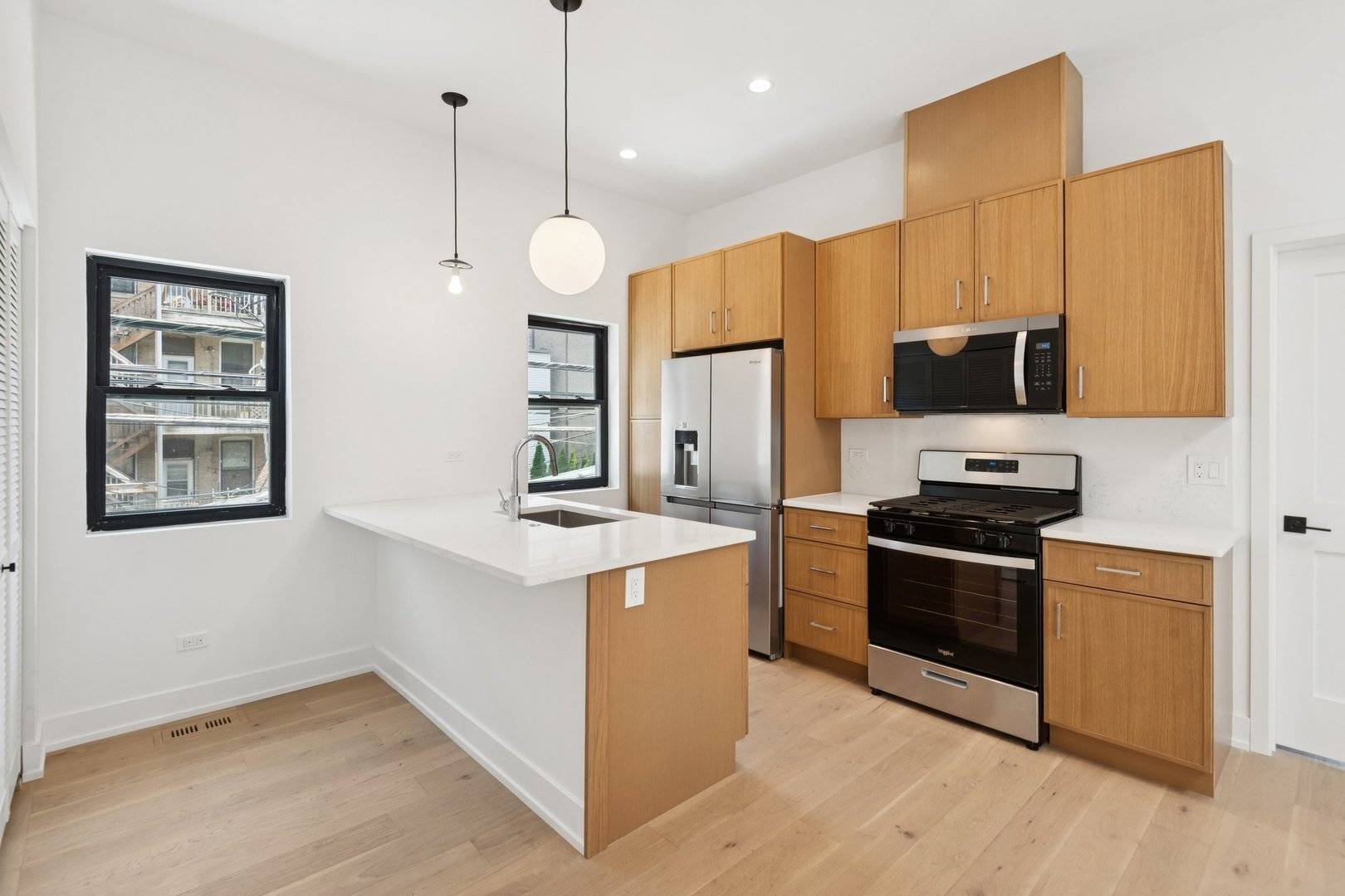 3641 N Wilton AVE #CH, Chicago, IL 60613