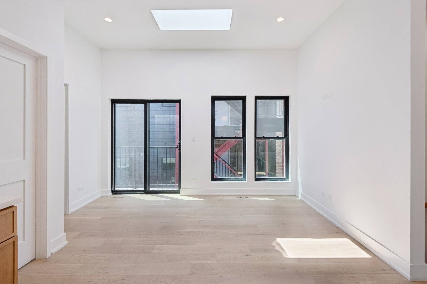 3641 N Wilton AVE #CH, Chicago, IL 60613