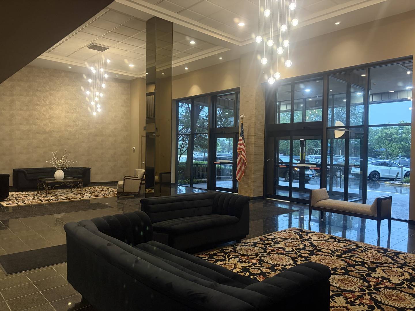 6340 Americana DR #620, Willowbrook, IL 60527