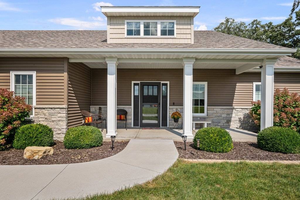 11219 31st Street DR, Milan, IL 61264