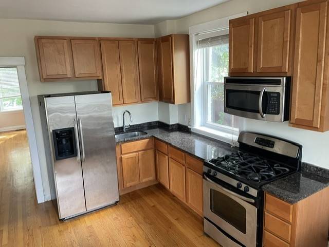 6110 N Albany AVE #1, Chicago, IL 60659