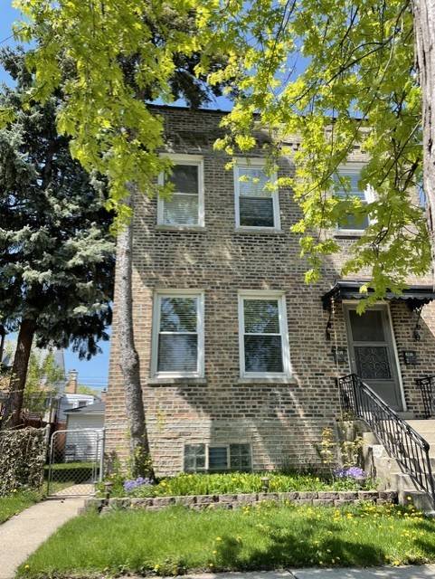 6110 N Albany AVE #1, Chicago, IL 60659