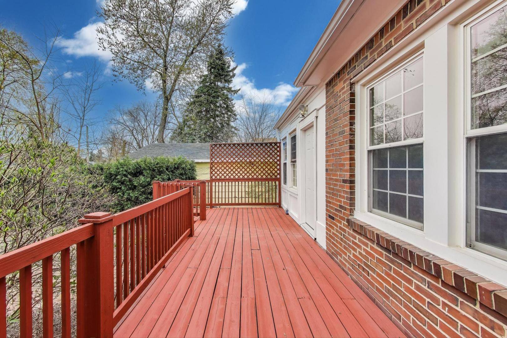 3 S Calumet AVE, Aurora, IL 60506