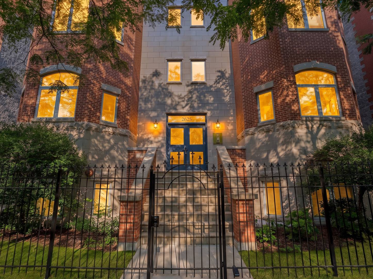2625 N Ashland AVE #1A, Chicago, IL 60614