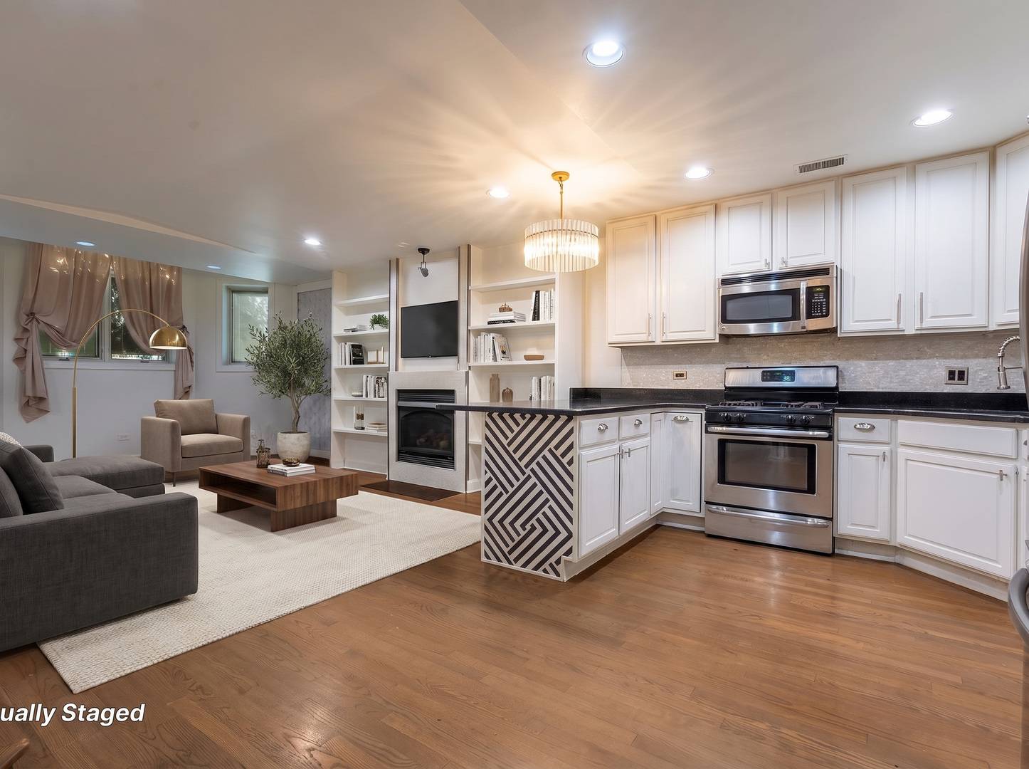 2625 N Ashland AVE #1A, Chicago, IL 60614