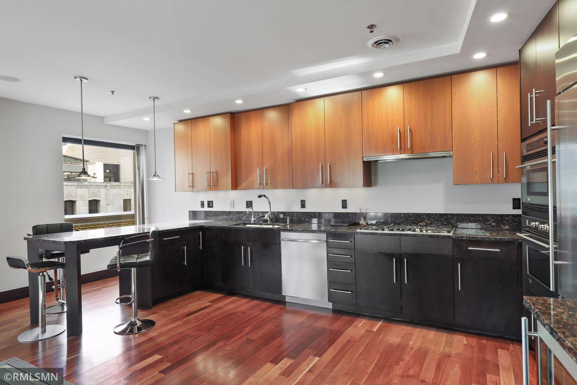 601 Marquette AVE #402, Minneapolis, MN 55402