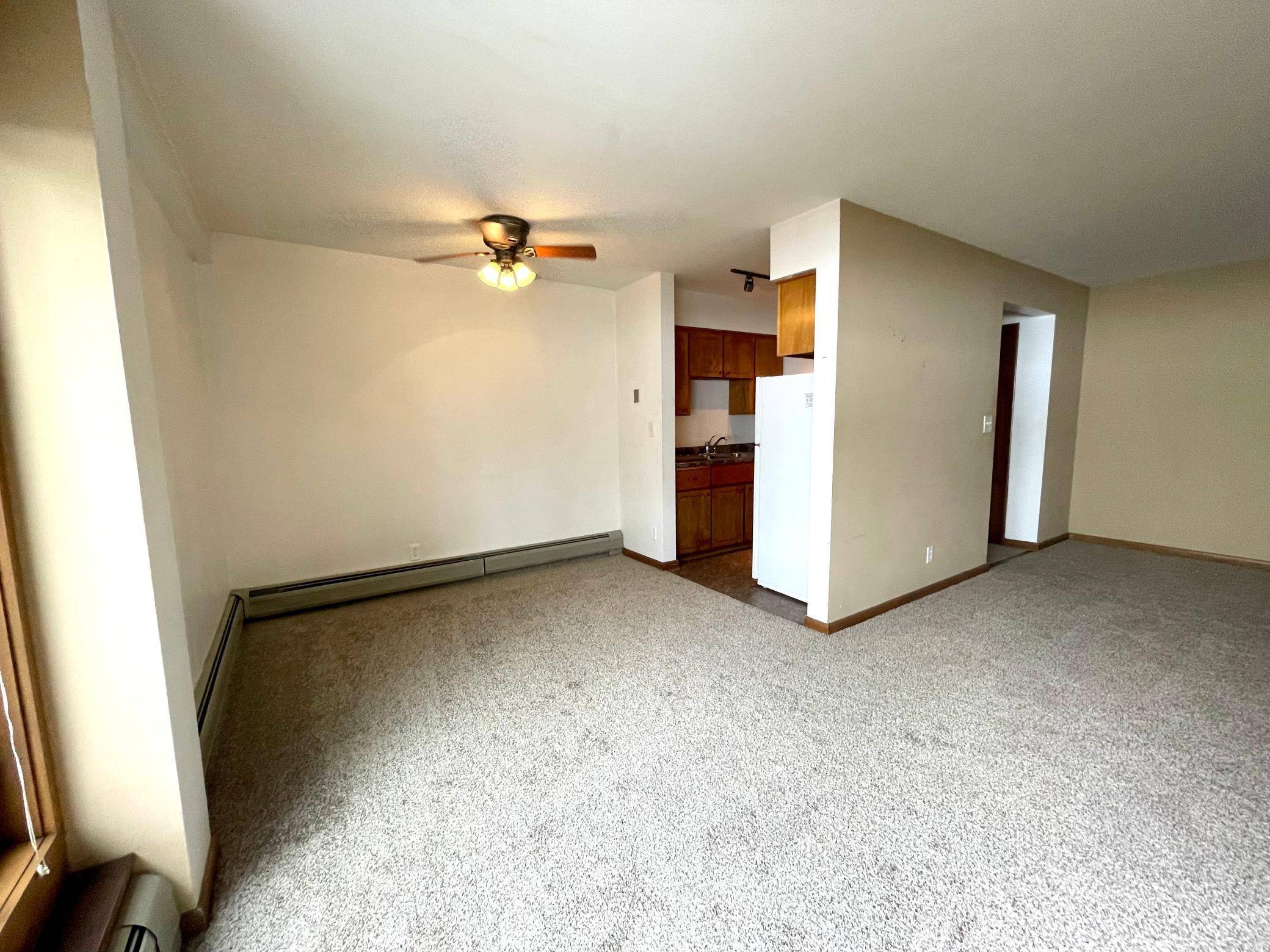 633 Robert ST S #205, Saint Paul, MN 55107