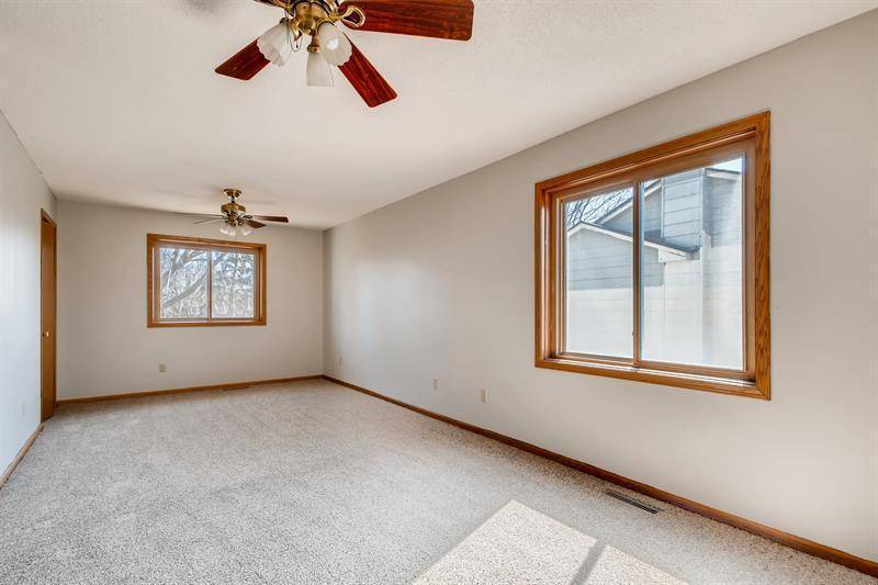 14430 Exley LN, Apple Valley, MN 55124
