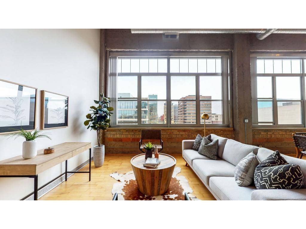 521 S 7th ST #614, Minneapolis, MN 55415