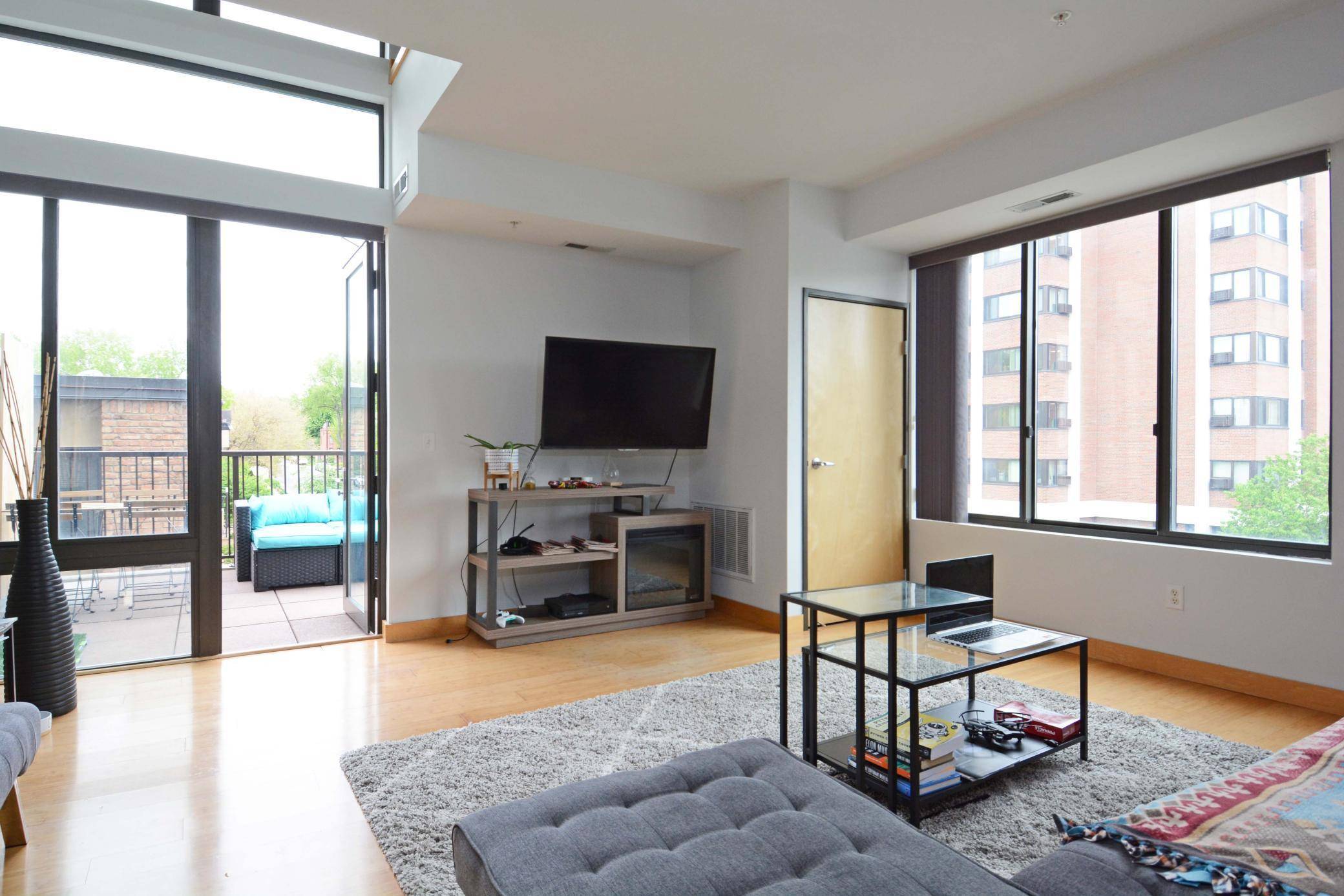 10 E 26th ST #321, Minneapolis, MN 55404