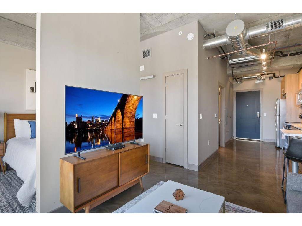 728 N 3rd ST #402, Minneapolis, MN 55401