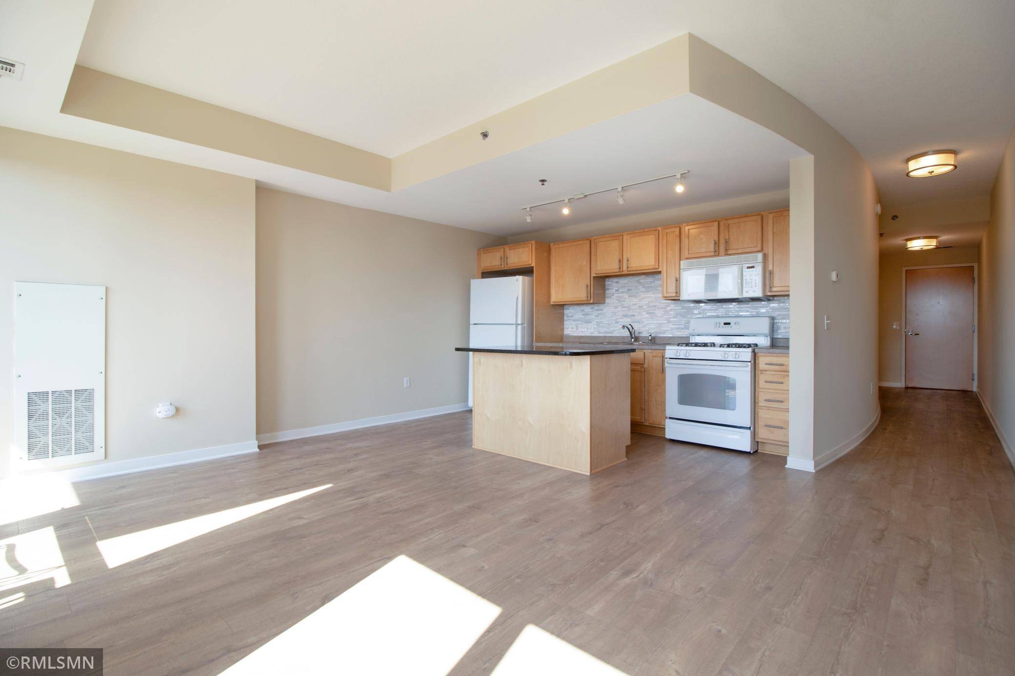 929 Portland AVE #709, Minneapolis, MN 55404