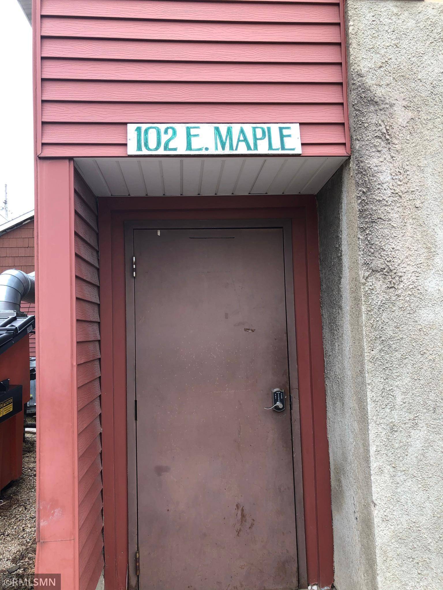102 E Maple ST ##2, River Falls, WI 54022