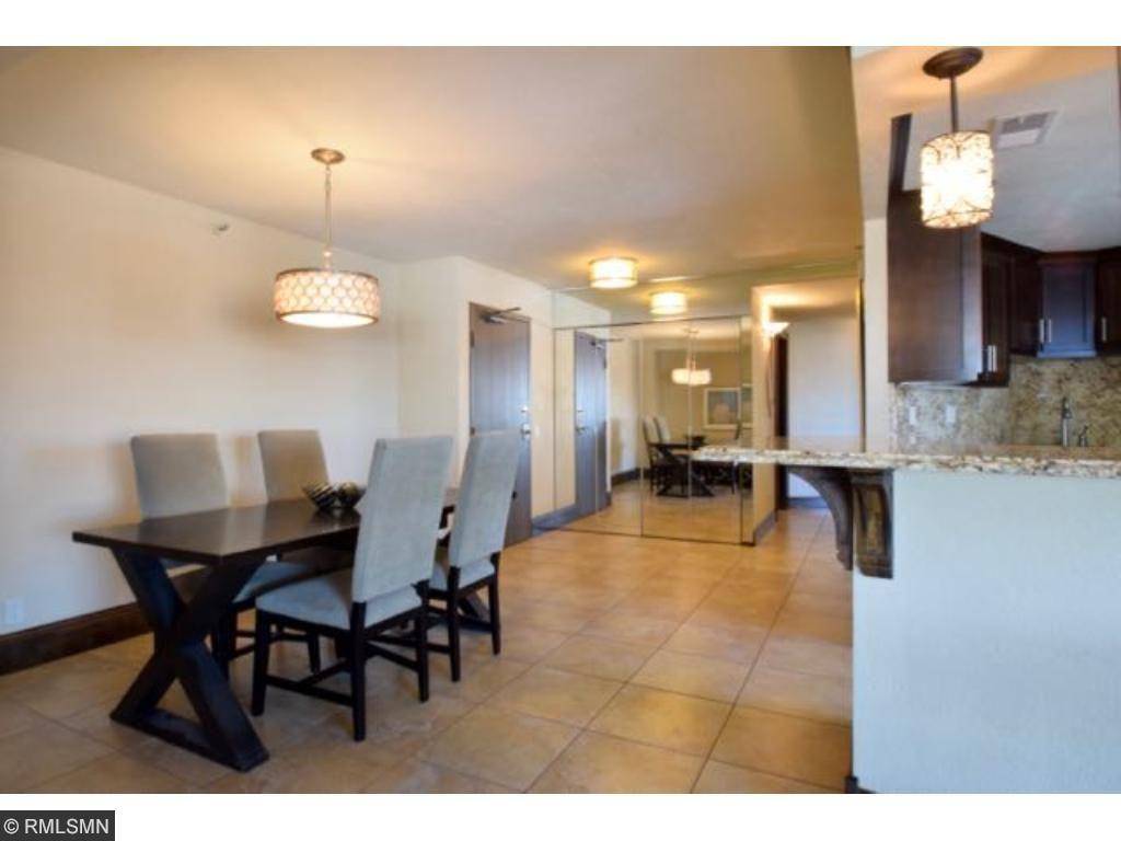 2950 Dean Pkwy #1002, Minneapolis, MN 55416