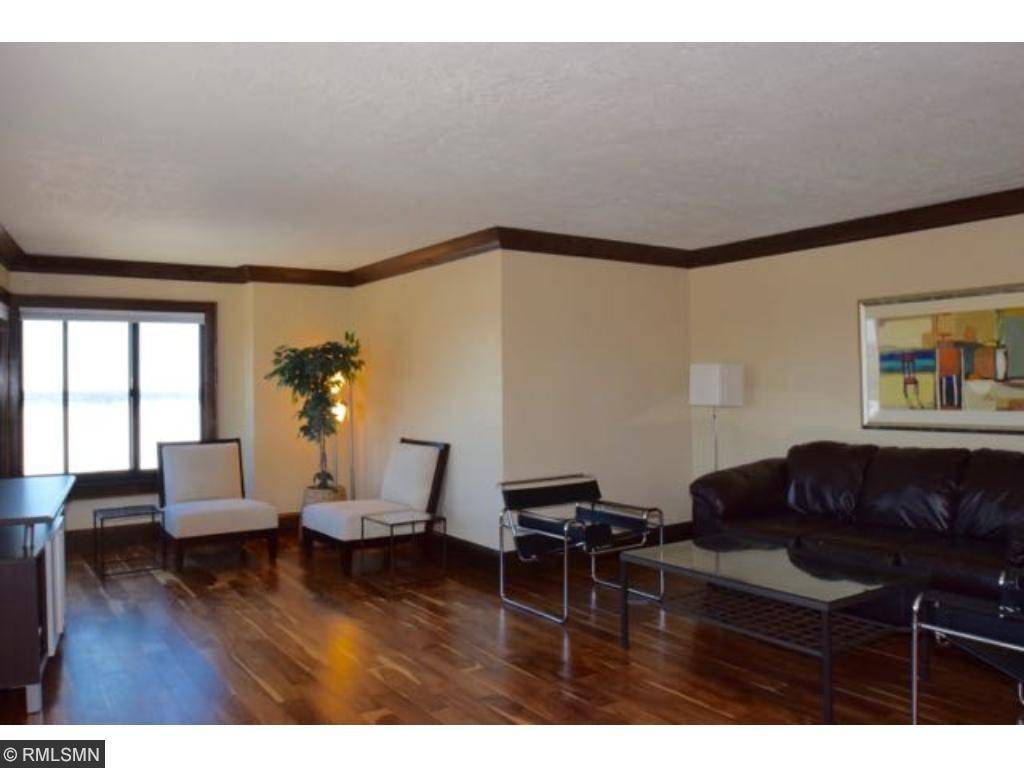 2950 Dean Pkwy #1002, Minneapolis, MN 55416