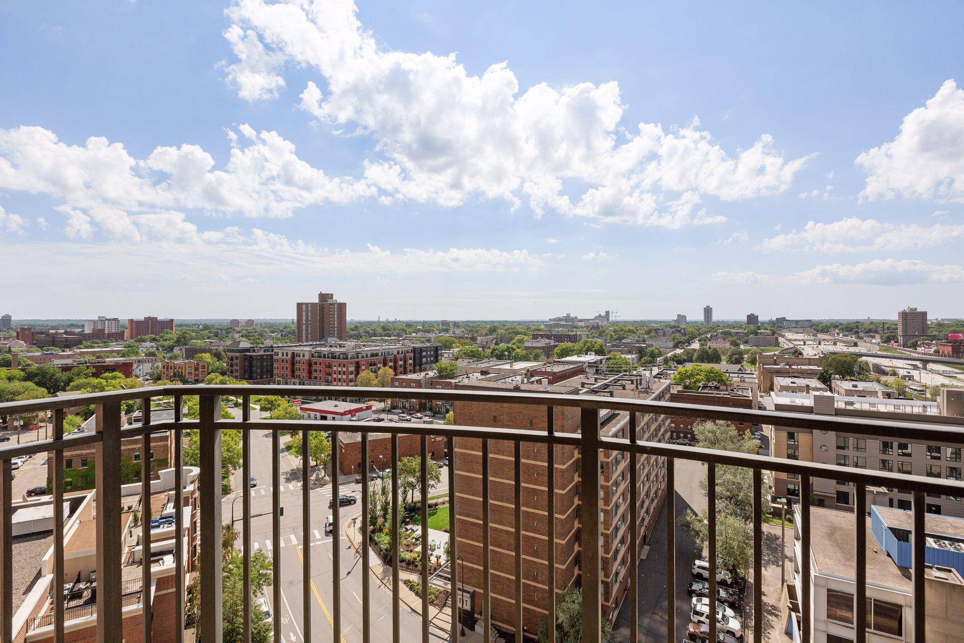 500 E Grant ST #1105, Minneapolis, MN 55404