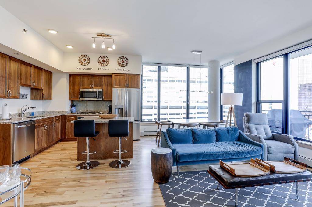 740 Portland AVE #908, Minneapolis, MN 55415