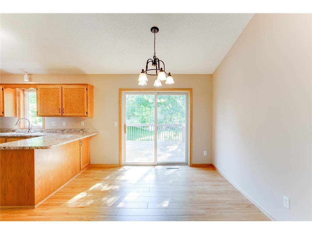 405 5th ST NW, Saint Michael, MN 55376