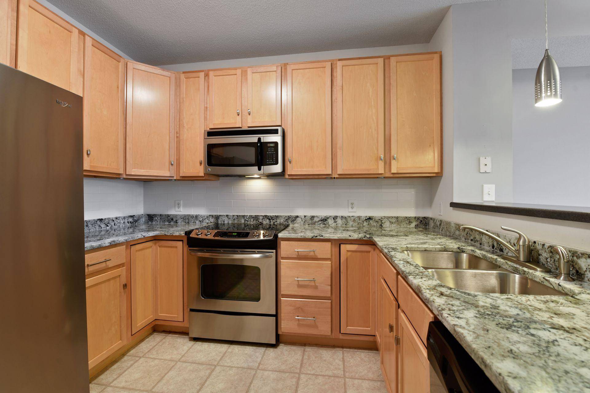 560 N 2nd ST #302, Minneapolis, MN 55401