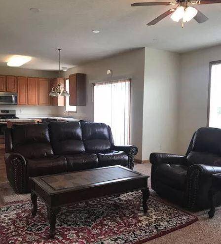 252 Pine Hollow DR, Circle Pines, MN 55014