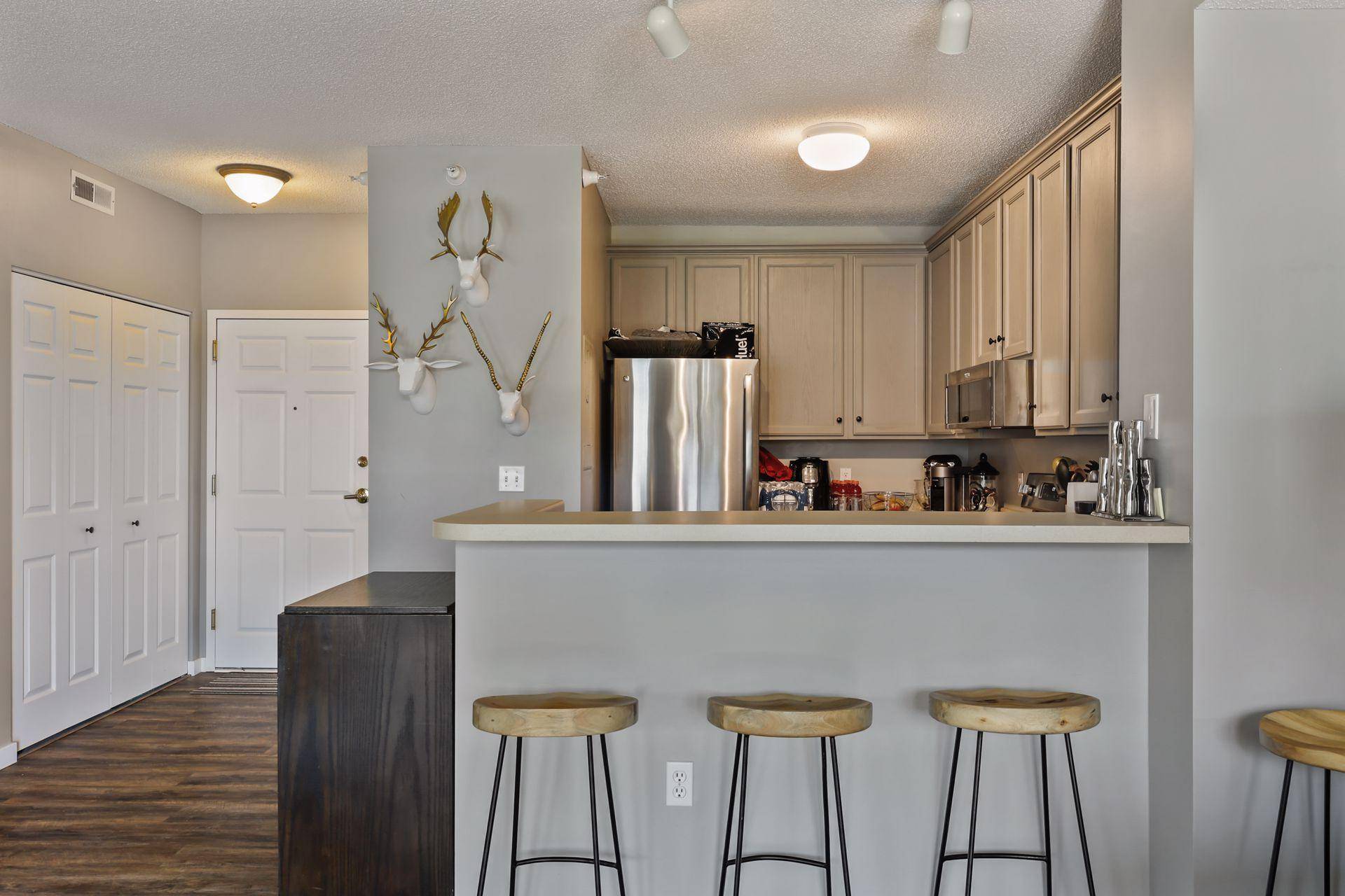 660 N 2nd ST #410, Minneapolis, MN 55401