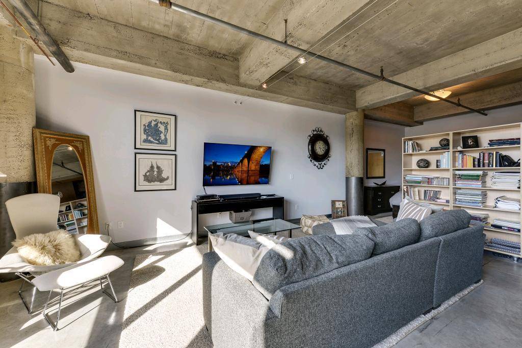 901 N 3rd ST #413, Minneapolis, MN 55401