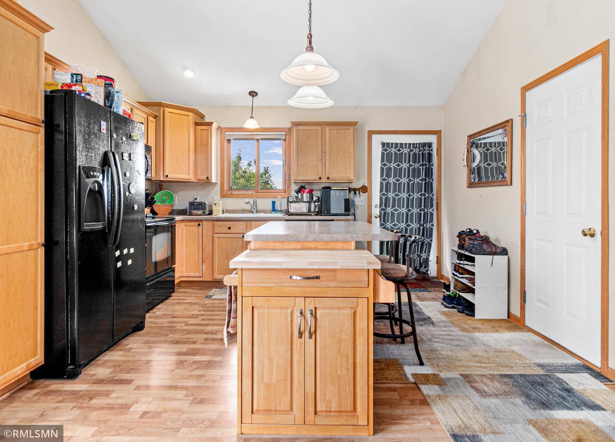 1708 Ponderosa LN, New Richmond, WI 54017
