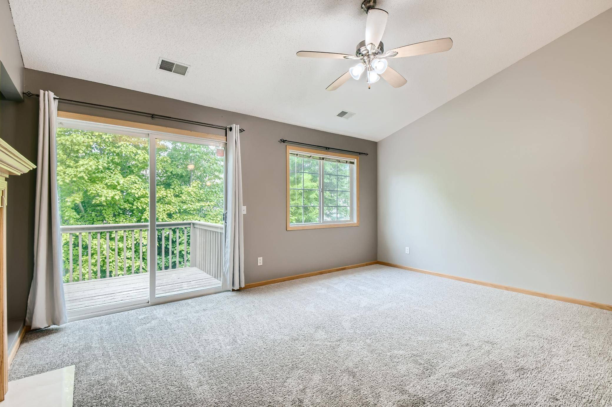 7571 Derby LN, Shakopee, MN 55379