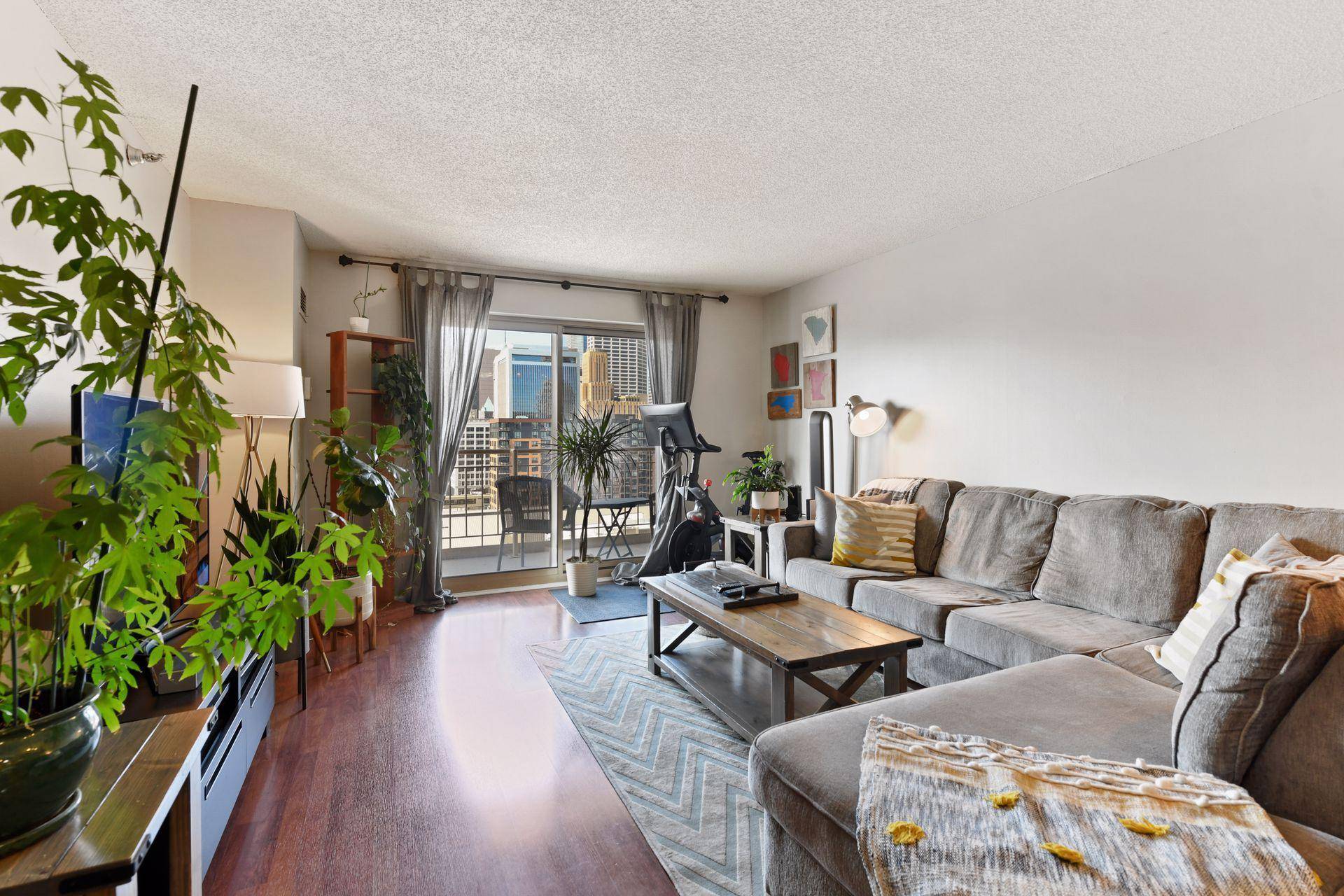 401 S 1st ST #1318, Minneapolis, MN 55401