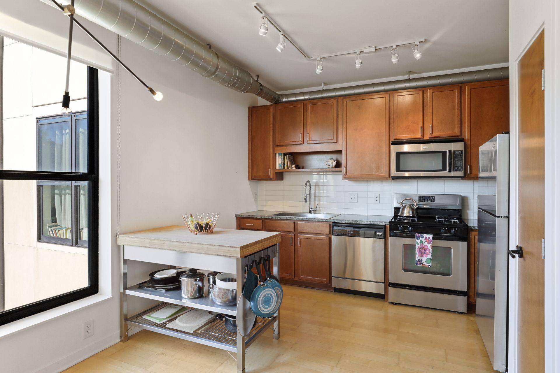 15 E Franklin AVE #309, Minneapolis, MN 55404