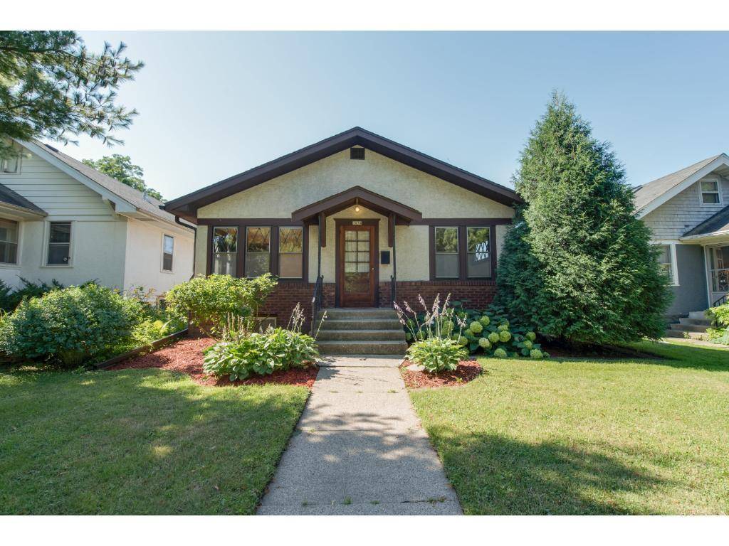 1674 Saint Clair AVE, Saint Paul, MN 55105